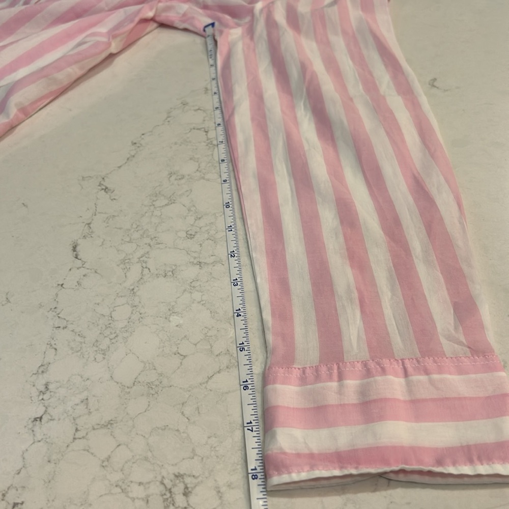 J.Crew Factory Lightweight Cotton Shirt in Signature Fit
Pink White Size M - Picture 7 of 11
